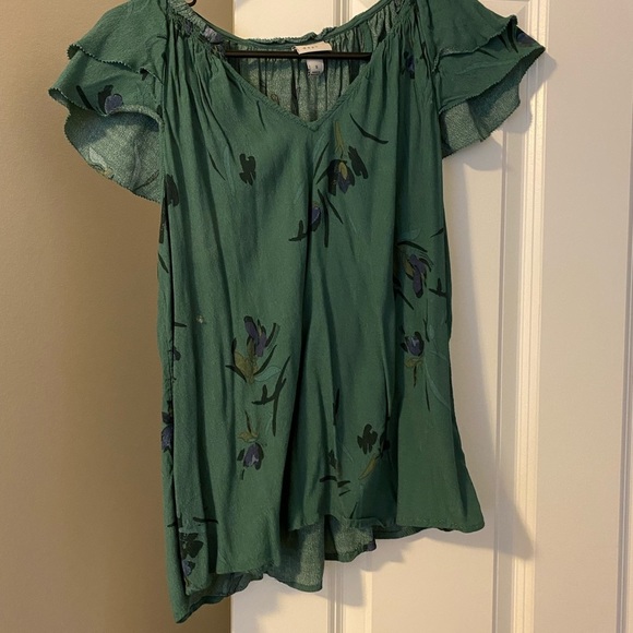 a new day Tops - A New Day Flutter Sleeve Top